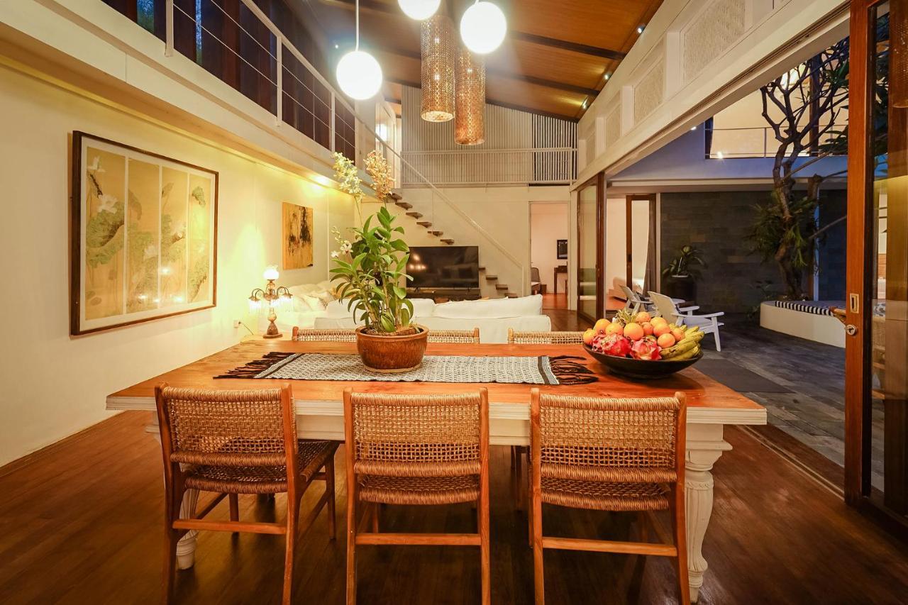 Bias Luxury Villa Seminyak Exterior foto