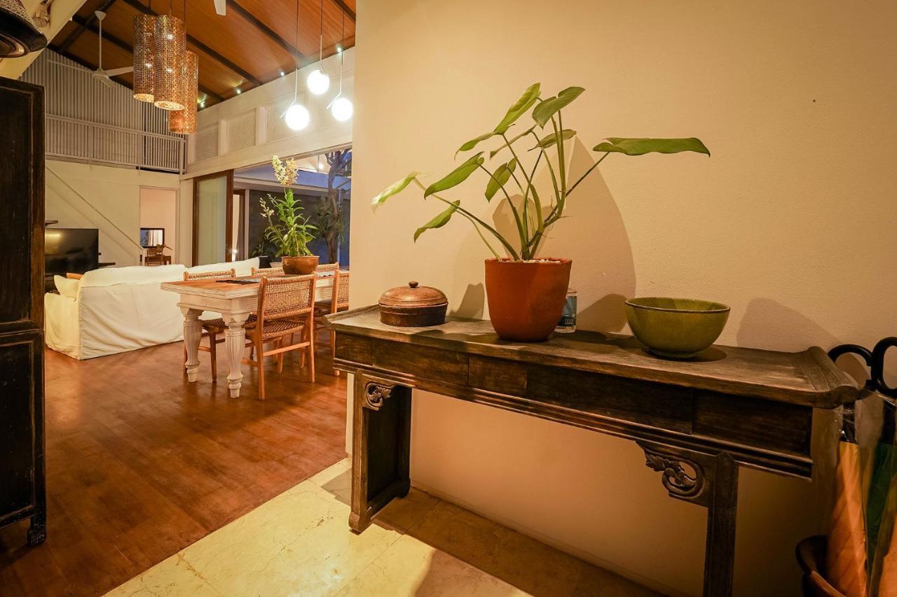 Bias Luxury Villa Seminyak Exterior foto